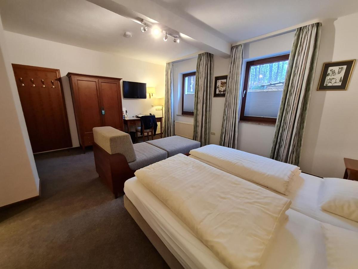 Hotel Waldquelle - Baumhaushotel Aerzen Dış mekan fotoğraf