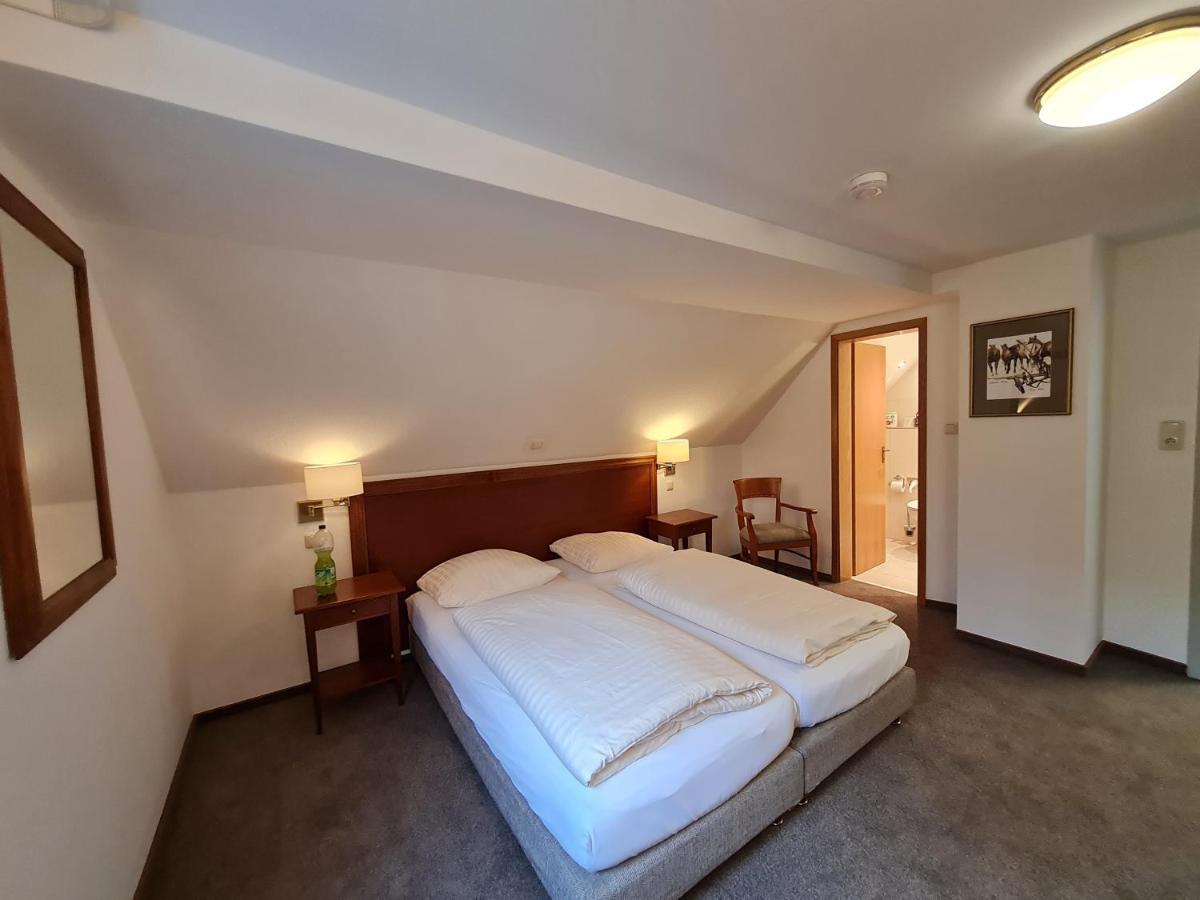 Hotel Waldquelle - Baumhaushotel Aerzen Dış mekan fotoğraf