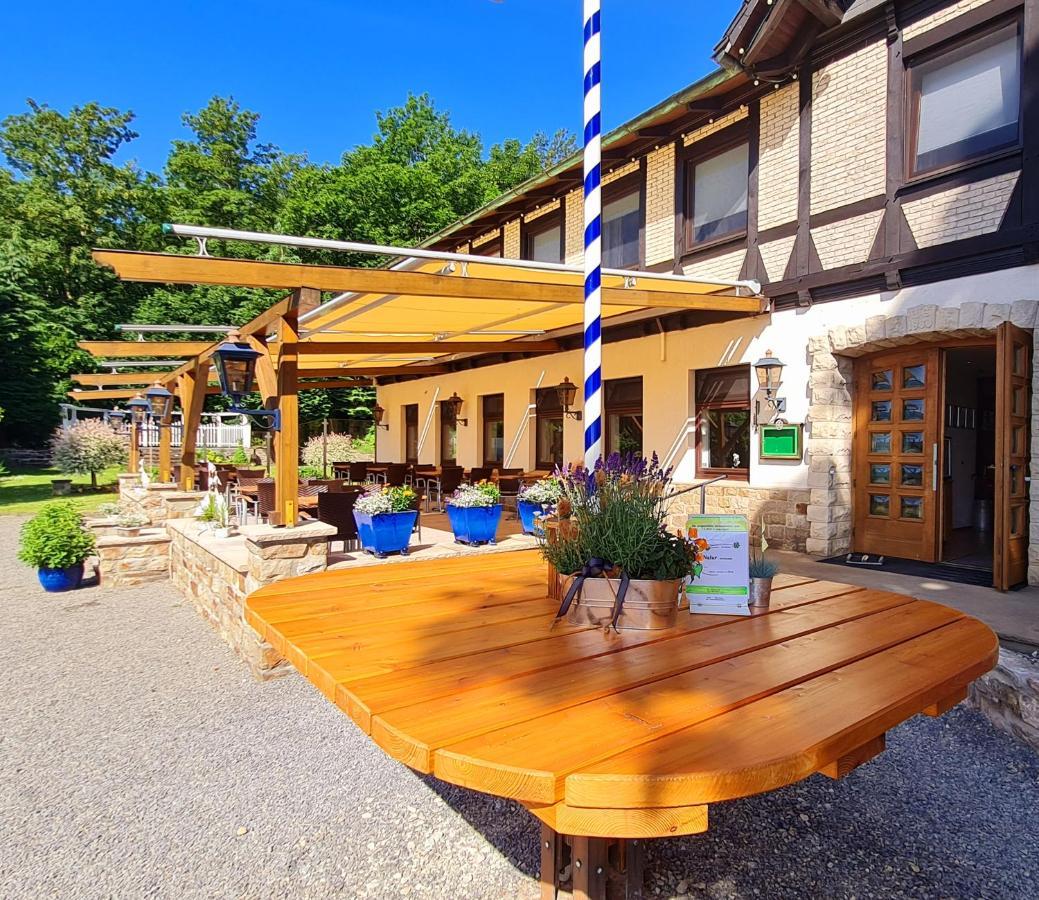 Hotel Waldquelle - Baumhaushotel Aerzen Dış mekan fotoğraf