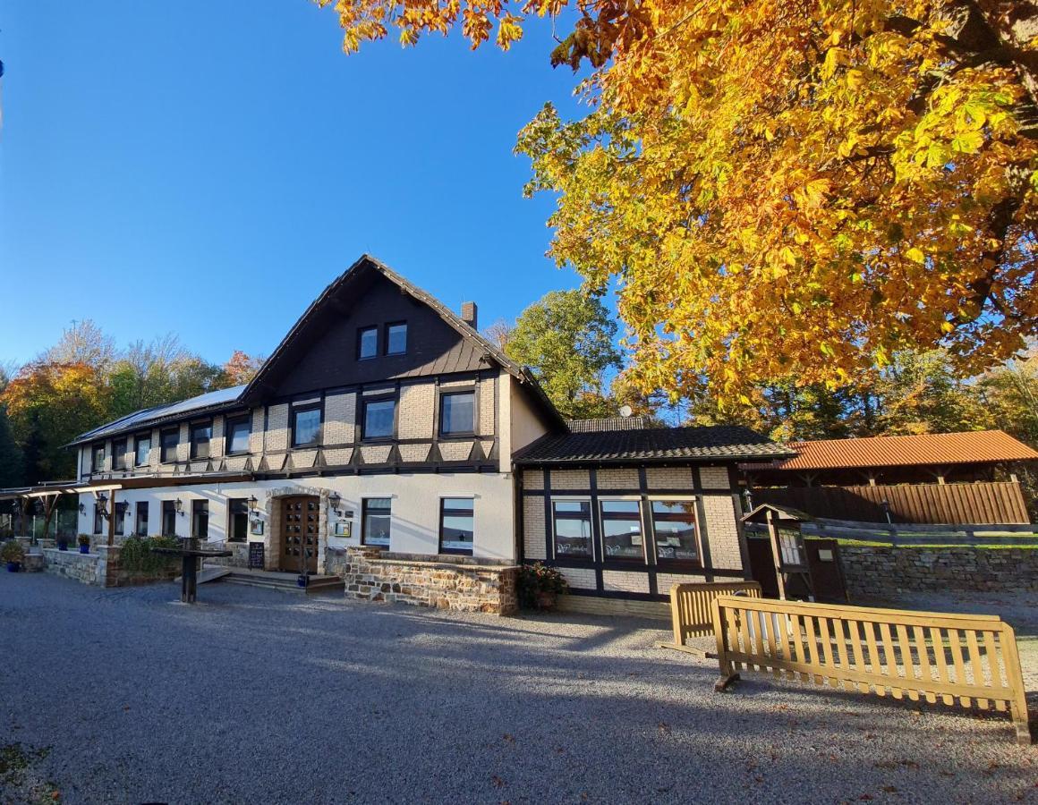 Hotel Waldquelle - Baumhaushotel Aerzen Dış mekan fotoğraf