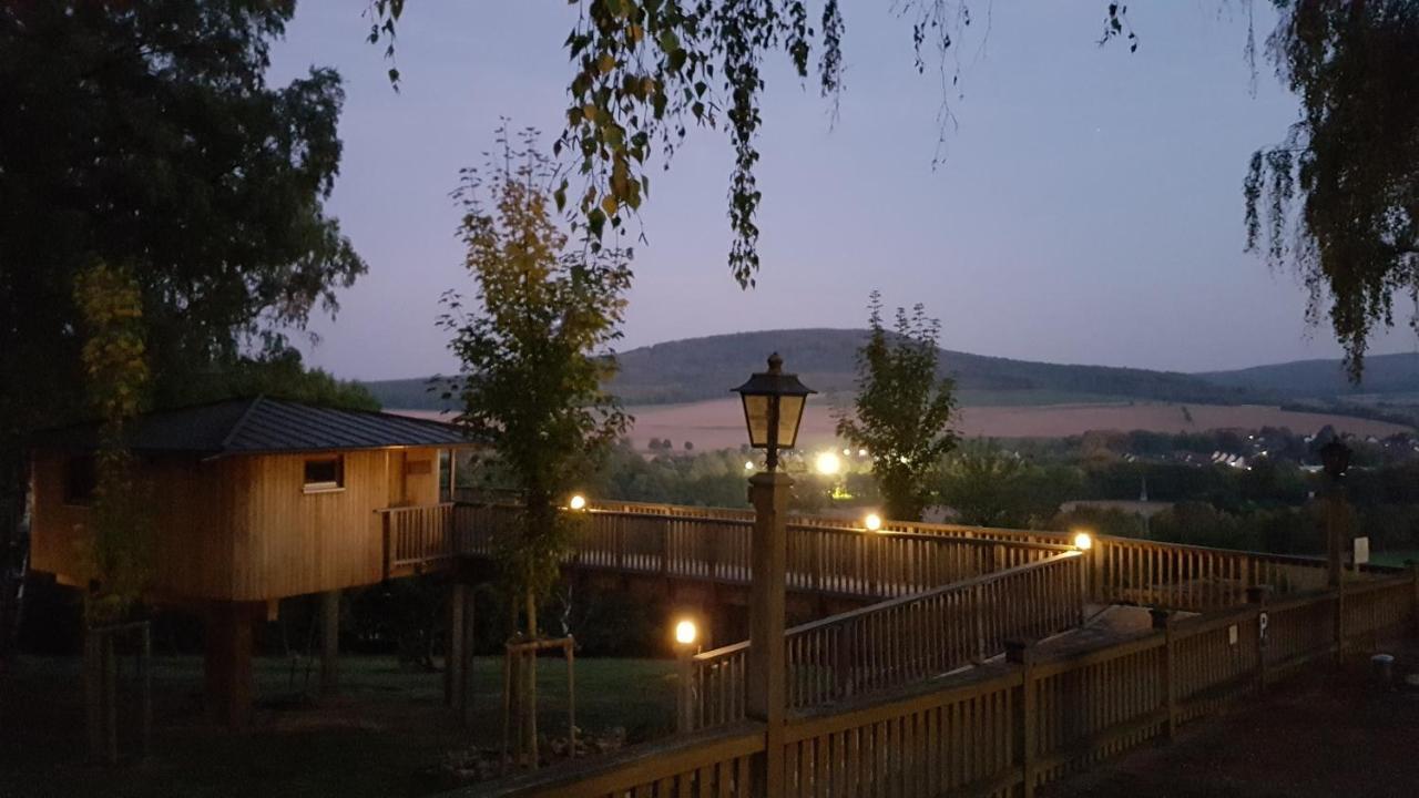 Hotel Waldquelle - Baumhaushotel Aerzen Dış mekan fotoğraf